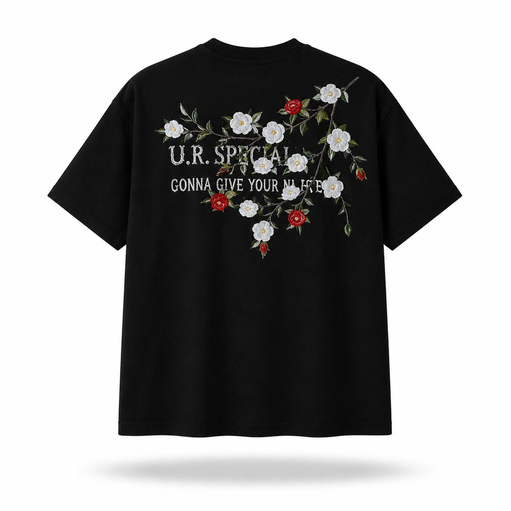 T SHIRT DARK GARDEN